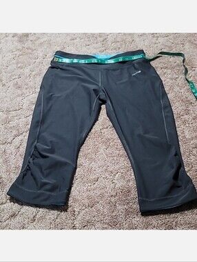 reebok crop womens athletic work out legging pant BLACK MEDIUM